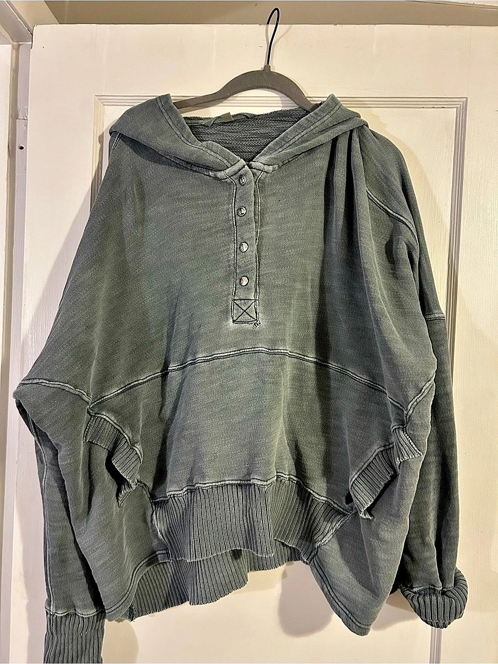 Free People Hooded Henley Sweatshirt in Green Size Small